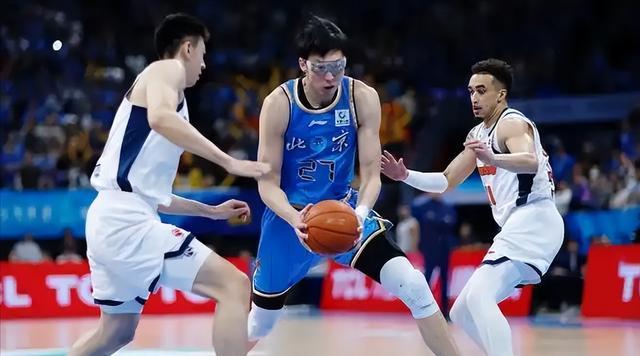 &amp;#65039;B体育官网-山西篮板输5个以上！刘传兴7分钟补锅，杨学增赌对了？